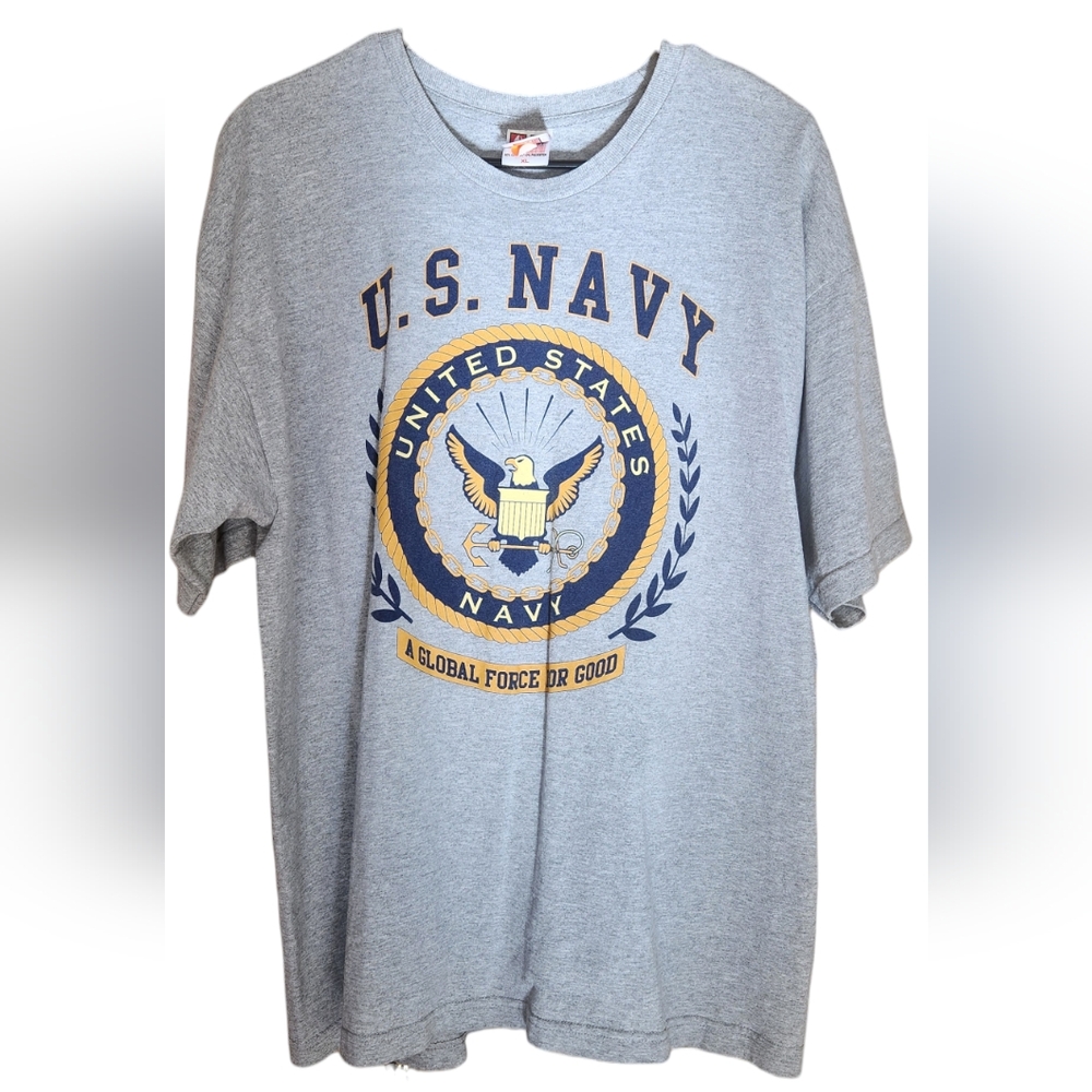 Vintage 90s Bayside US Navy A Global Force For Good Crest Logo gray T